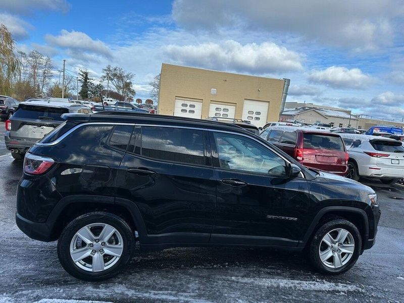 2022 Jeep Compass LatitudeImage 11