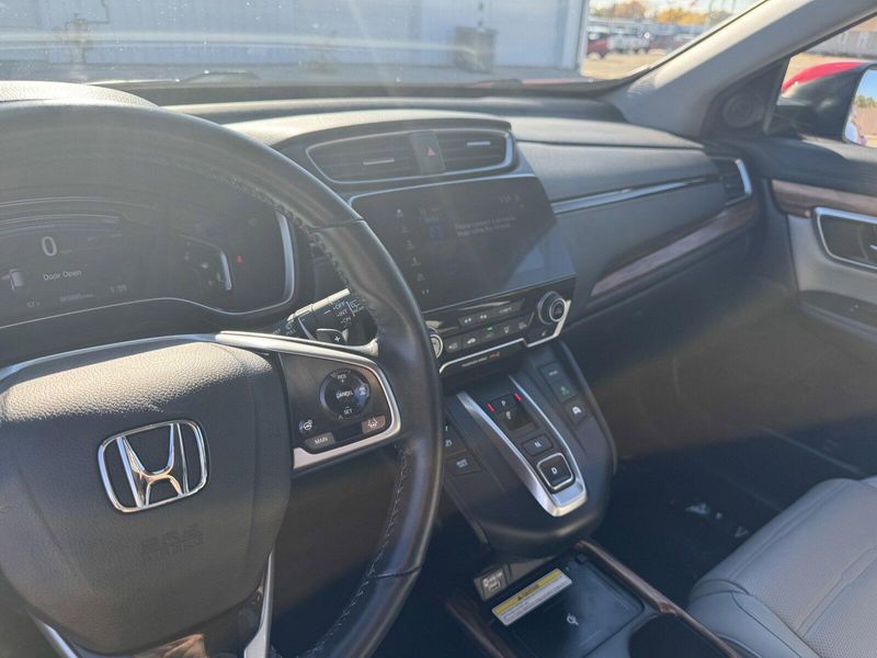 2022 Honda CR-V Hybrid TouringImage 27