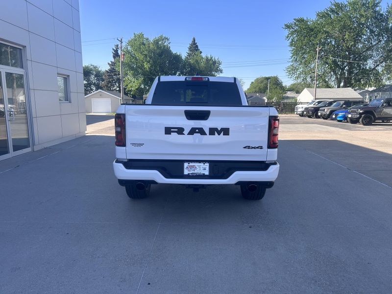 2025 RAM 1500 TradesmanImage 7