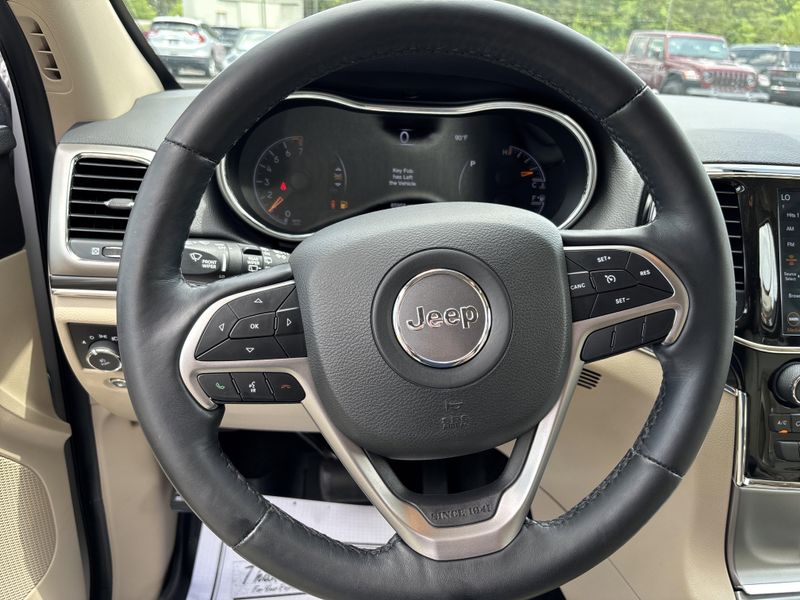 Used 2021 Jeep Grand Cherokee LimitedImage 16