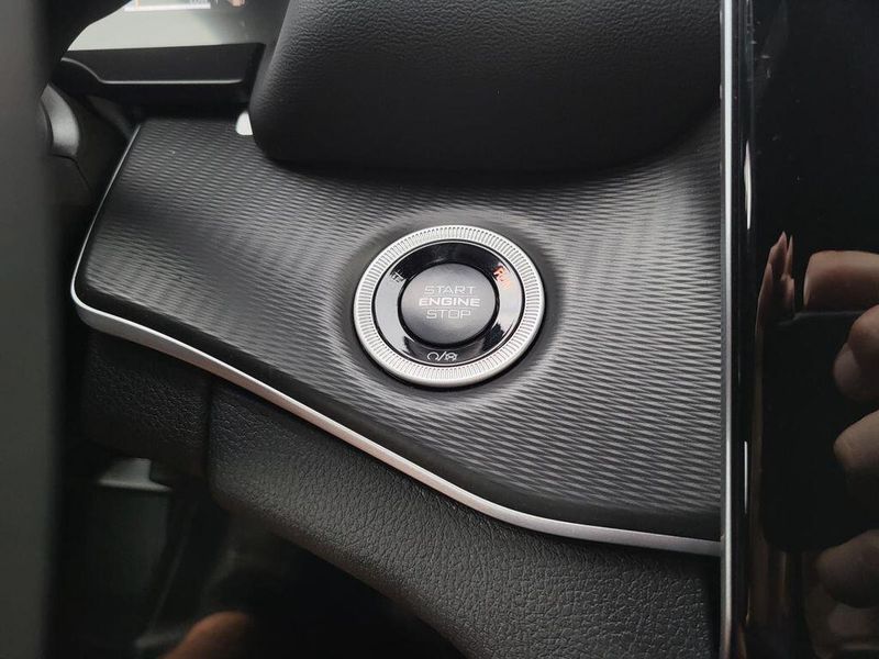 2025 Jeep Grand Cherokee L Altitude X 4x4Image 14