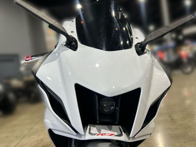 2023 Yamaha YZF-R7 Image 32