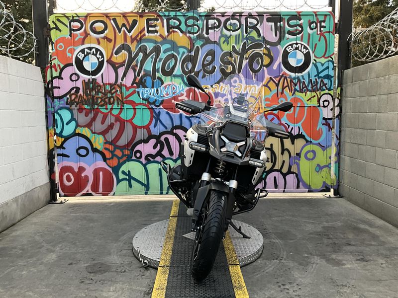 New 2026 BMW R 1300 GS Adventure Image 3