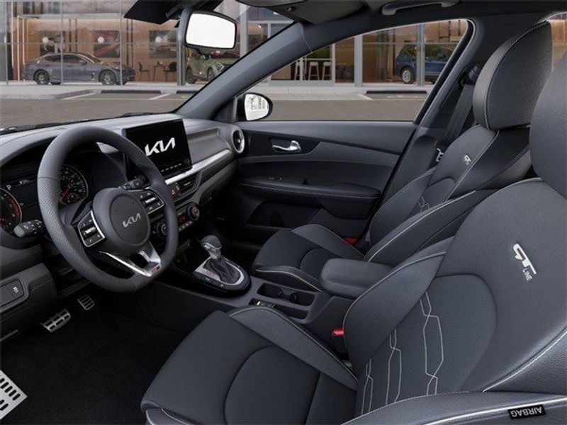 2024 Kia Forte GT-LineImage 17