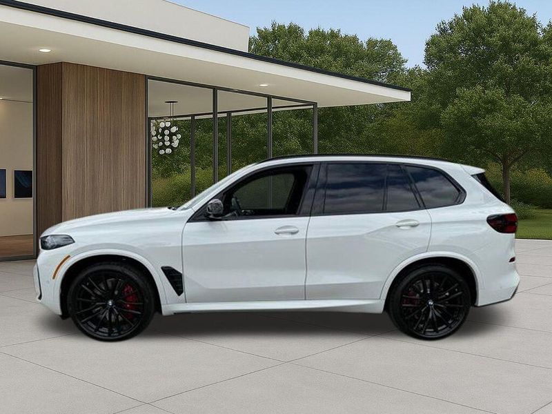 New 2026 BMW X5 M60iImage 13