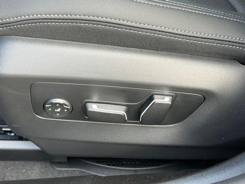 New 2026 BMW 5 Series 530iImage 18