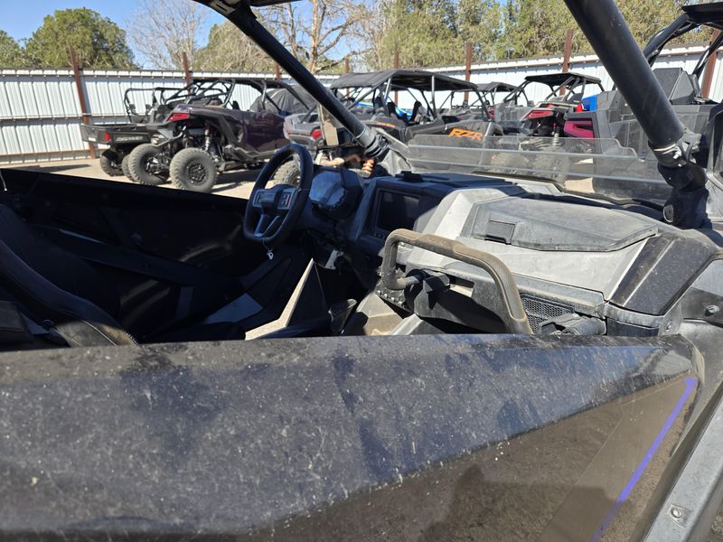 USED 2022 POLARIS PRO XP 4 ULTIMATE Image 3
