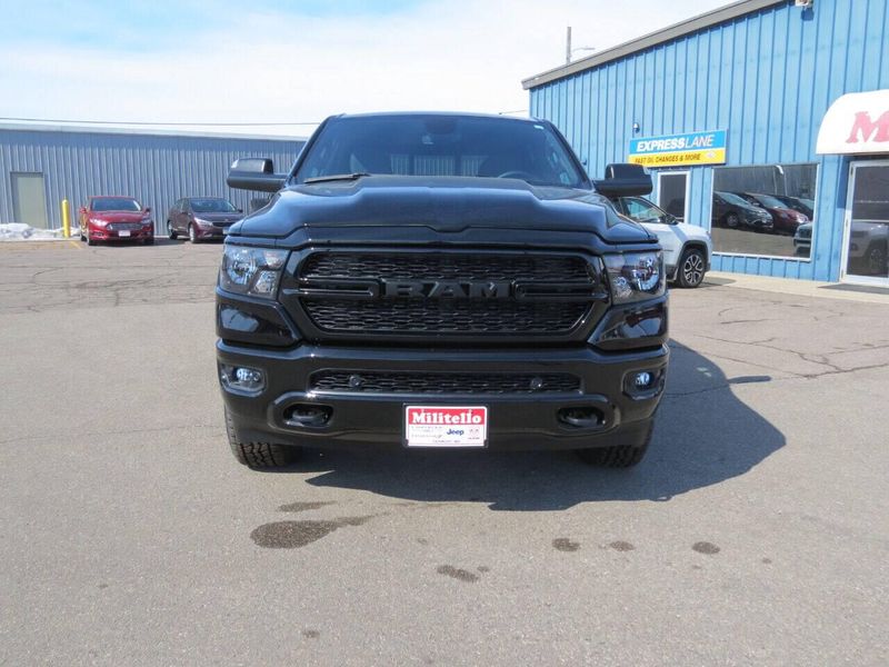 2023 RAM 1500 Big Horn Crew Cab 4x4 5