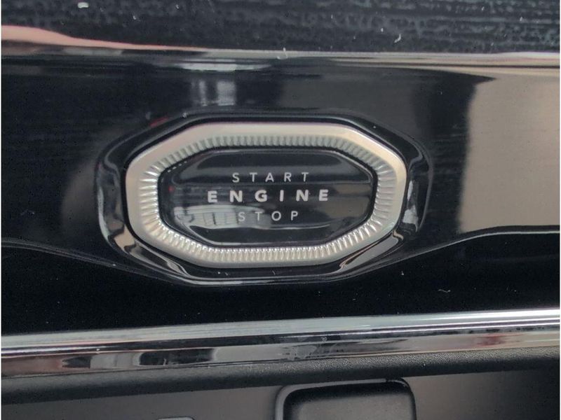 New 2026 Jeep Grand Cherokee Limited 4x2Image 20