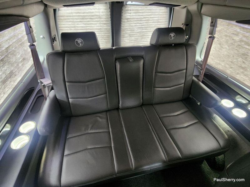 2022 Chevrolet Express Cargo Image 4