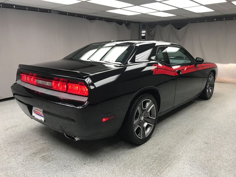 Used 2013 Dodge Challenger R/T ClassicImage 11