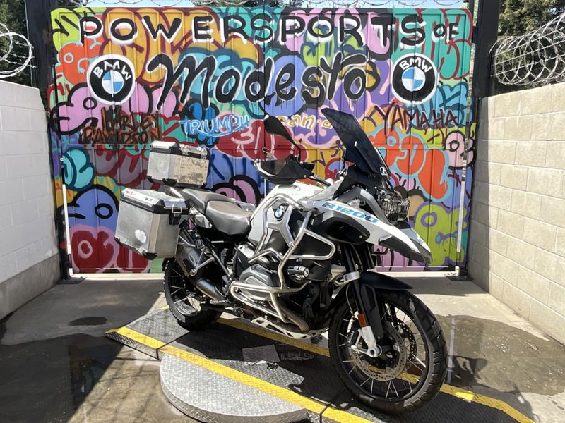 2015 BMW R 1200 GS Image 2