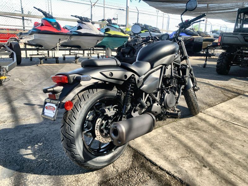 New 2026 Kawasaki ELIMINATOR ABS Image 13