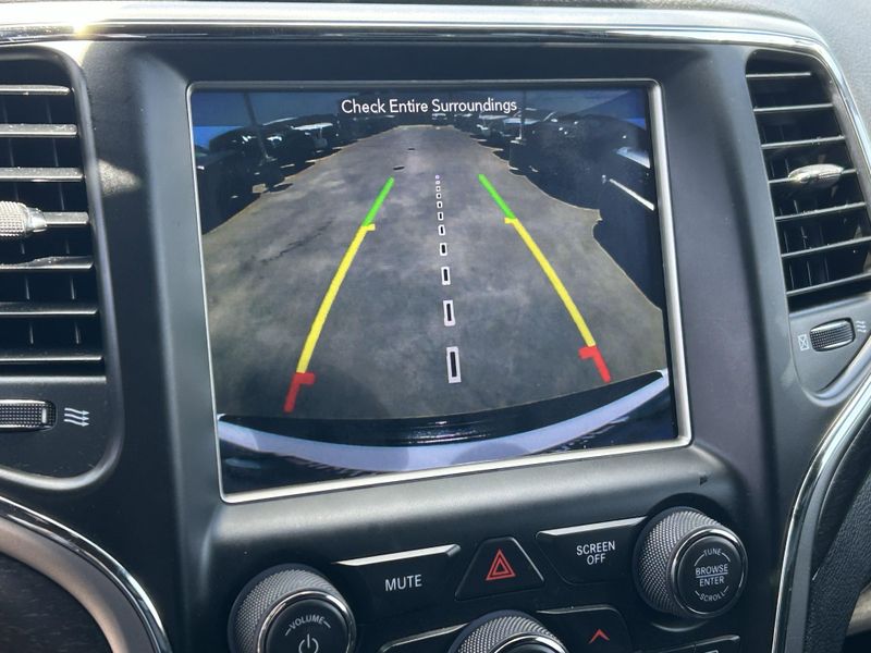 Used 2018 Jeep Grand Cherokee AltitudeImage 21