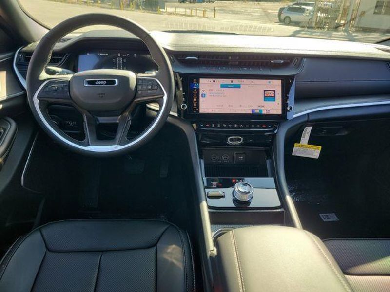 New 2026 Jeep Grand Cherokee Limited 4x4