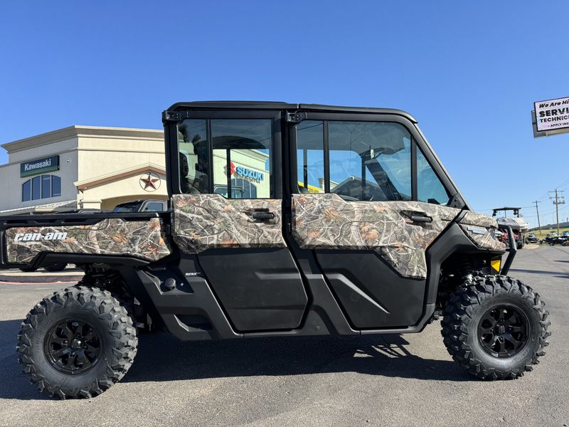 2024 CAN-AM DEFENDER MAX LIMITED HD10 WILDLAND CAMOImage 2