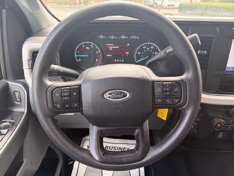 Used 2024 Ford F-250 XLTImage 13