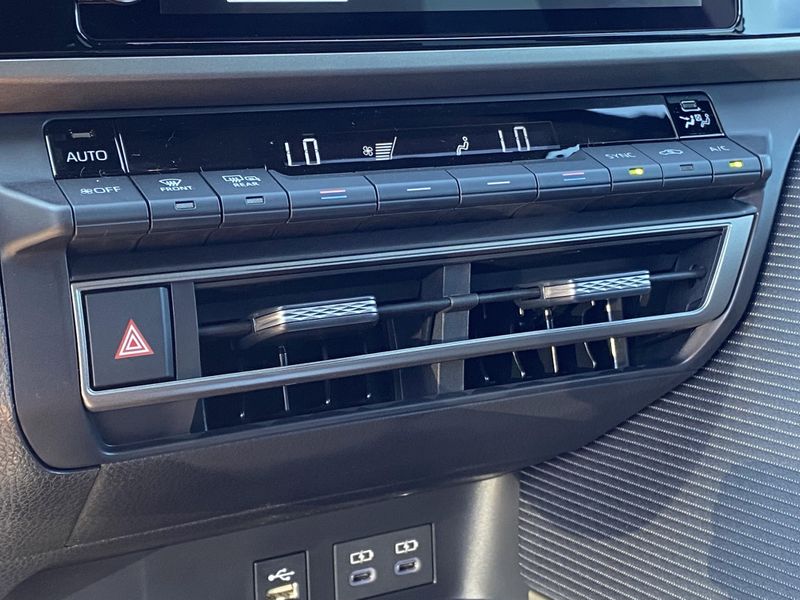 New 2025 Toyota Camry Image 17