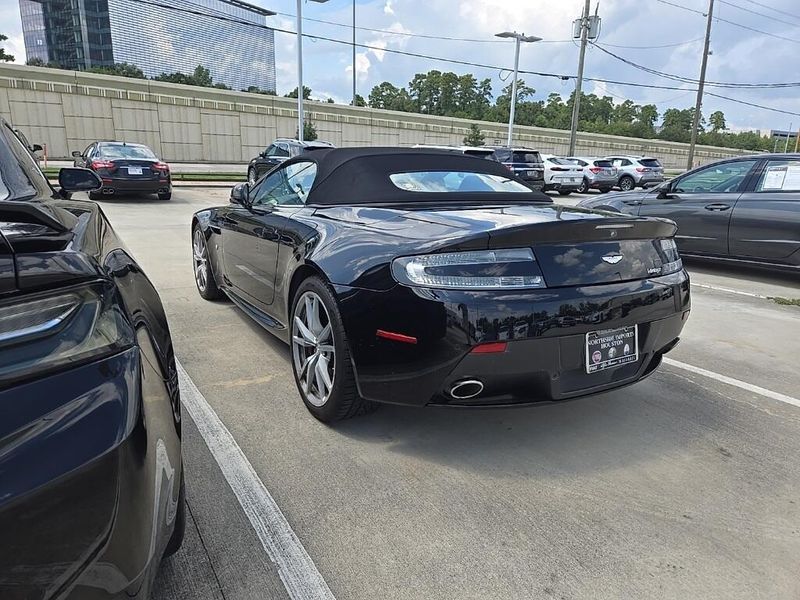 Used 2014 Aston Martin V8 Vantage BaseImage 4