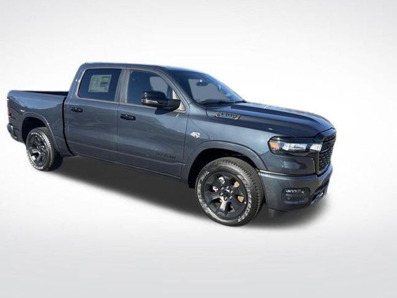 2026 RAM 1500 Big Horn Crew Cab 4x4 5'7' Box