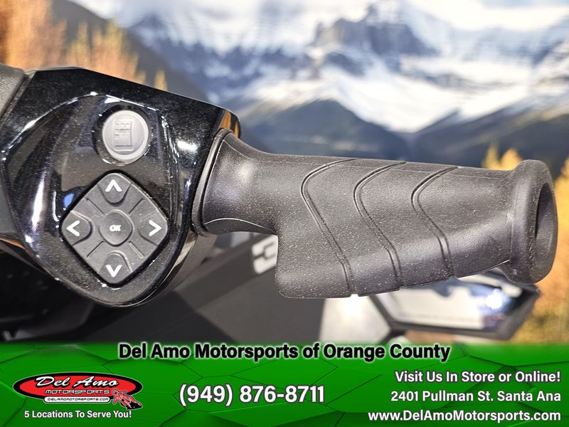2024 Sea-Doo GTX LIMITED 300 (SOUND SYSTEM) Image 13