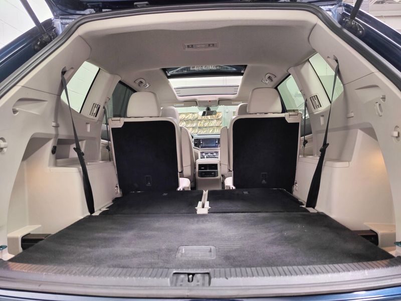 Used 2022 Volkswagen Atlas V6 AWD SE w/Technology/SunroofImage 14