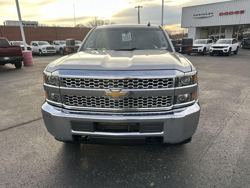 2019 Chevrolet Silverado 2500HD LTImage 2