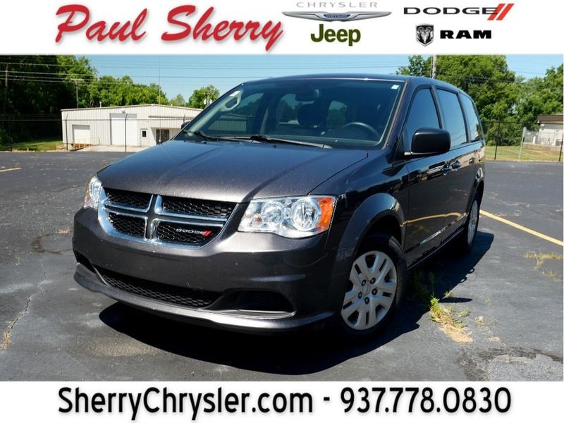 2018 Dodge Grand Caravan SEImage 1