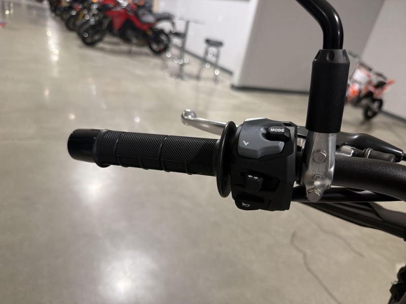 New 2025 Suzuki DR-Z4SM Image 22