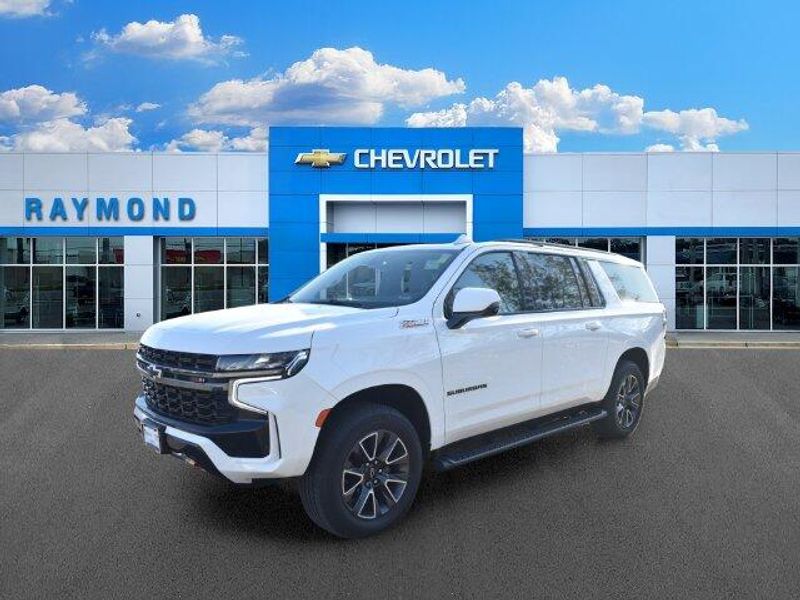 Used 2022 Chevrolet Suburban Z71Image 7