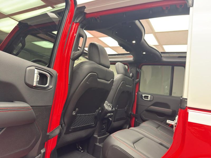 New 2026 Jeep Wrangler 4-door RubiconImage 13