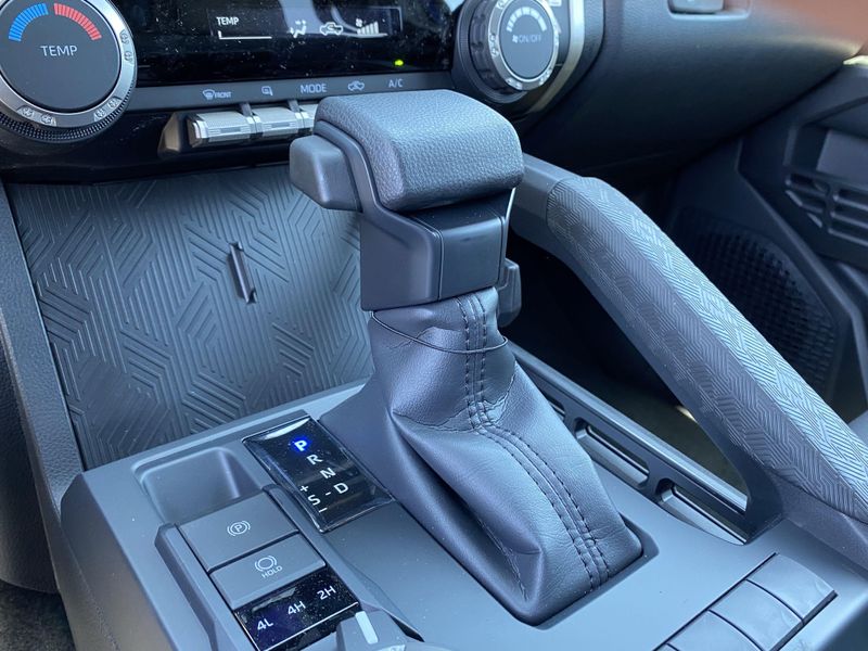 New 2025 Toyota Tacoma SR5Image 18
