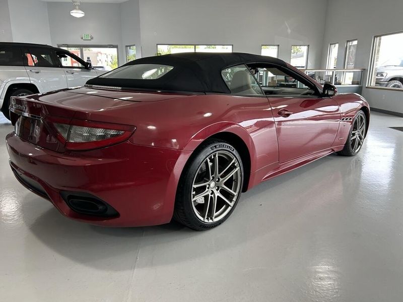 2018 Maserati Granturismo Sport photo 3