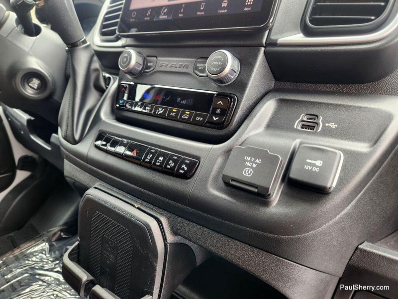 2024 RAM Promaster 3500 Slt+ Window Van High Roof 159