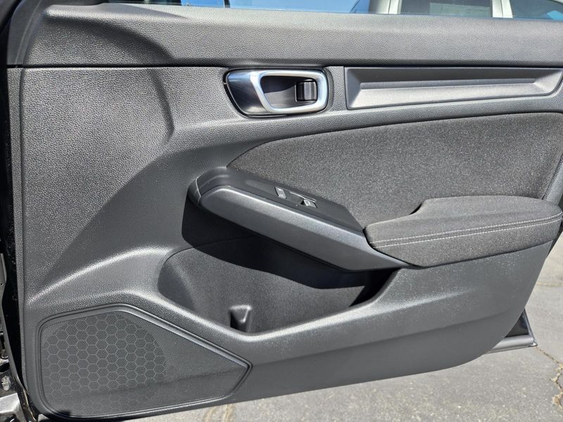 Used 2025 Honda Civic Sedan Sport CVT