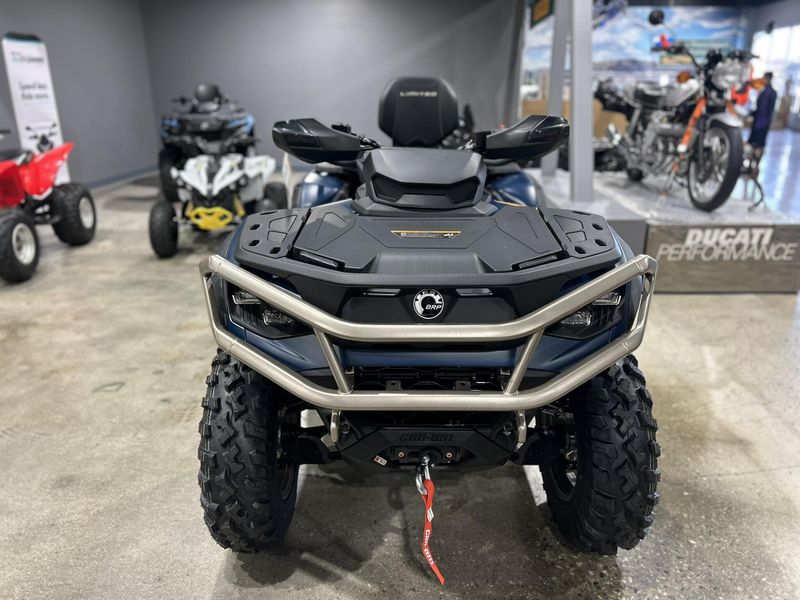 New 2025 Can-Am OUTLANDER MAX LIMITED 1000R Image 9