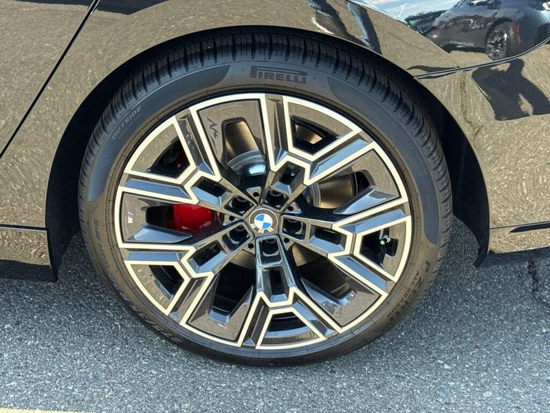 New 2027 BMW 5 Series 540i xDriveImage 14