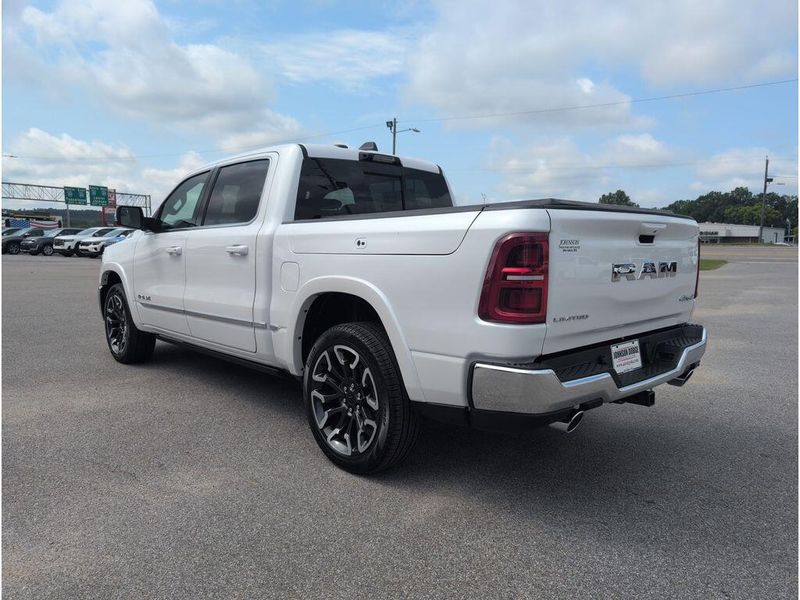 2025 RAM 1500 Limited Crew Cab 4x4 5