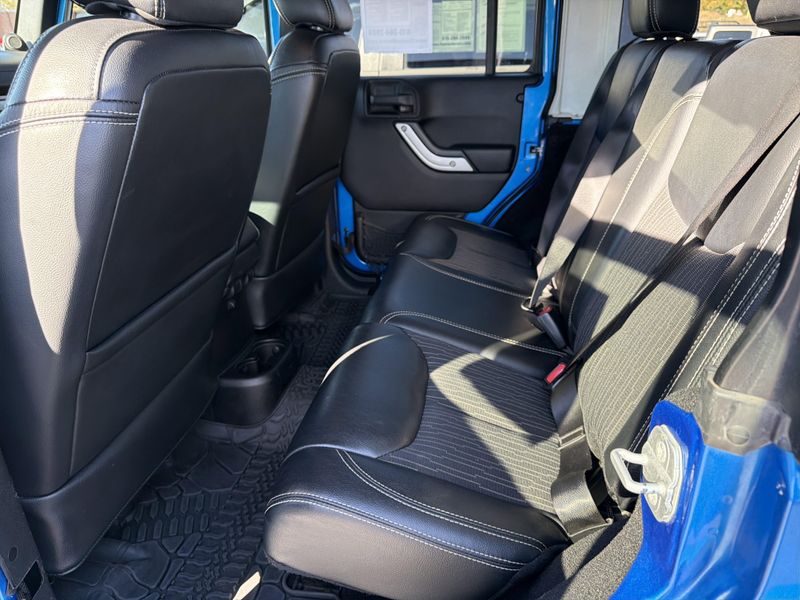 Used 2014 Jeep Wrangler Unlimited Freedom EditionImage 19