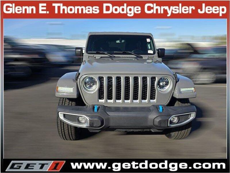 2023 Jeep Wrangler 4xe Sahara photo 2