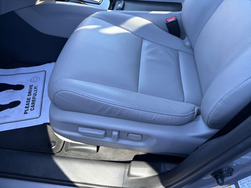 Used 2021 Honda Pilot Touring 7-PassengerImage 23