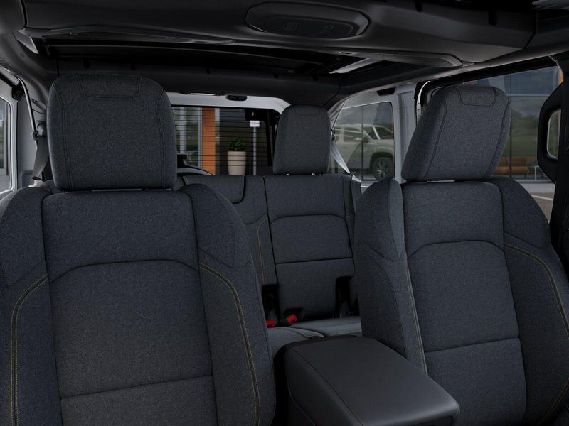 New 2026 Jeep Wrangler 4-door Sport SImage 60