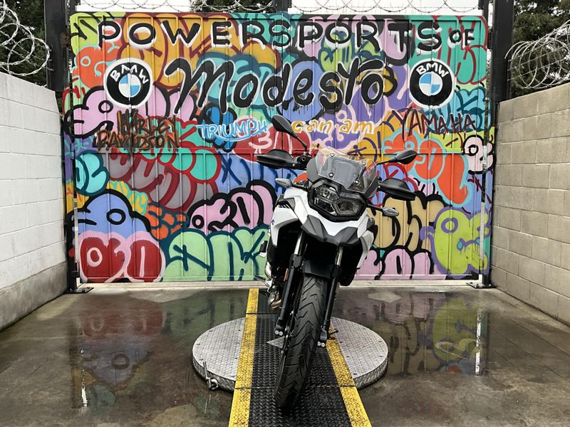 New 2026 BMW F 800 GS Image 2
