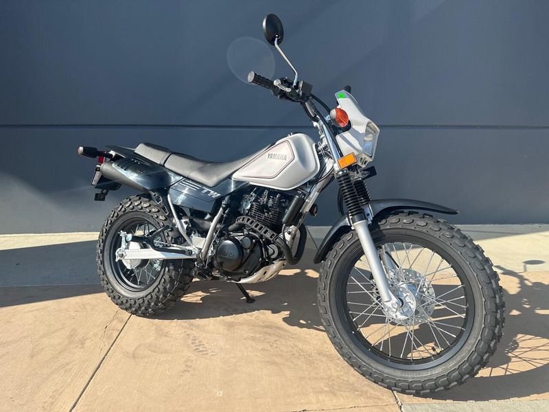 New 2026 Yamaha TW200 Image 1