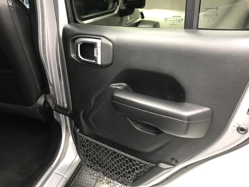 Used 2020 Jeep Wrangler Unlimited FreedomImage 19