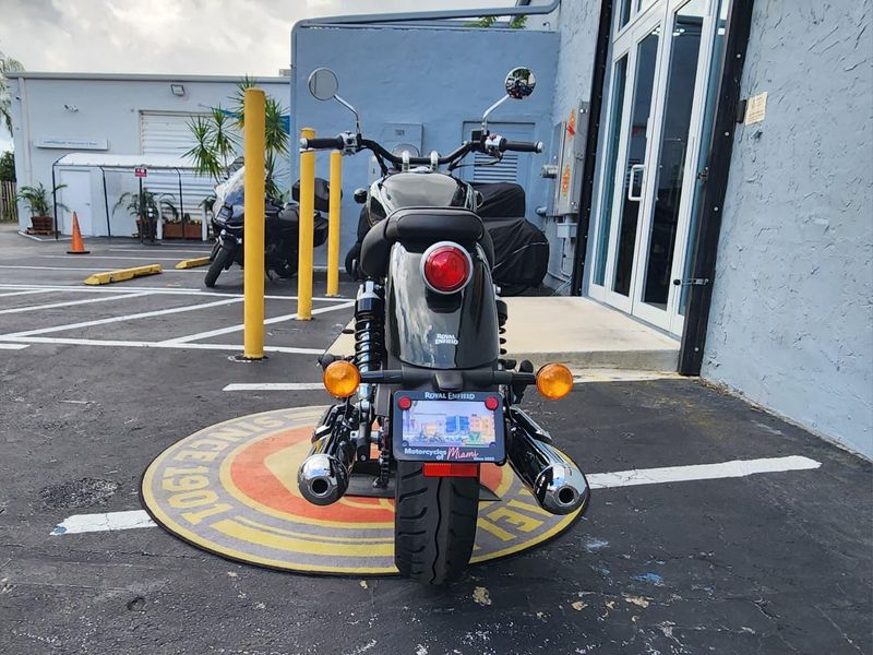 New 2024 Royal Enfield SUPER METEOR Image 8