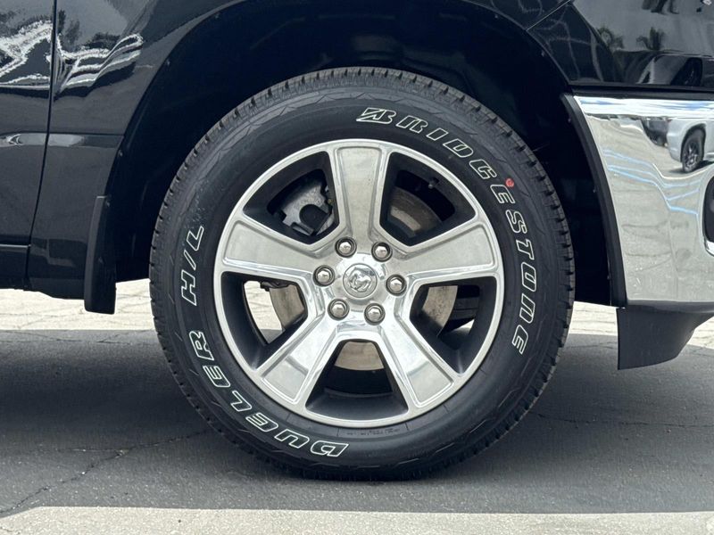 New 2026 RAM 1500 Tradesman Crew Cab 4x4 5'7' Box