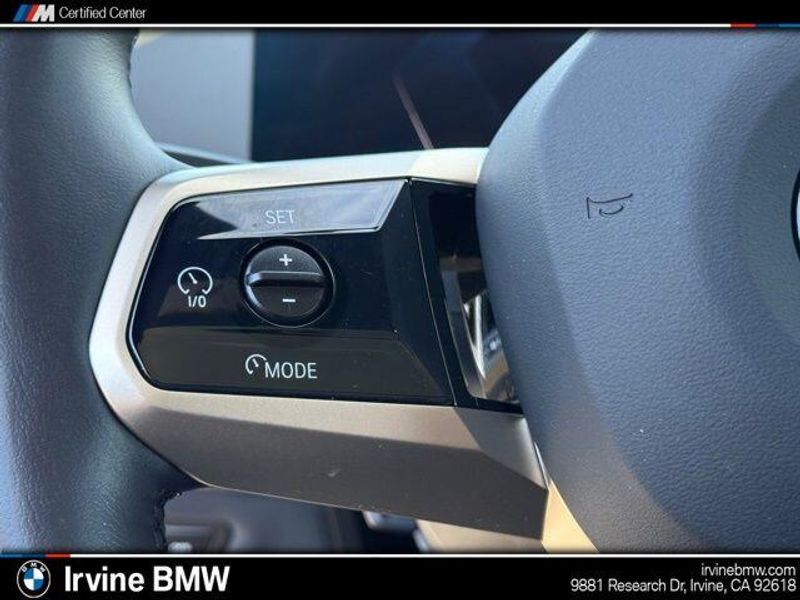 Used 2026 BMW iX xDrive60Image 25