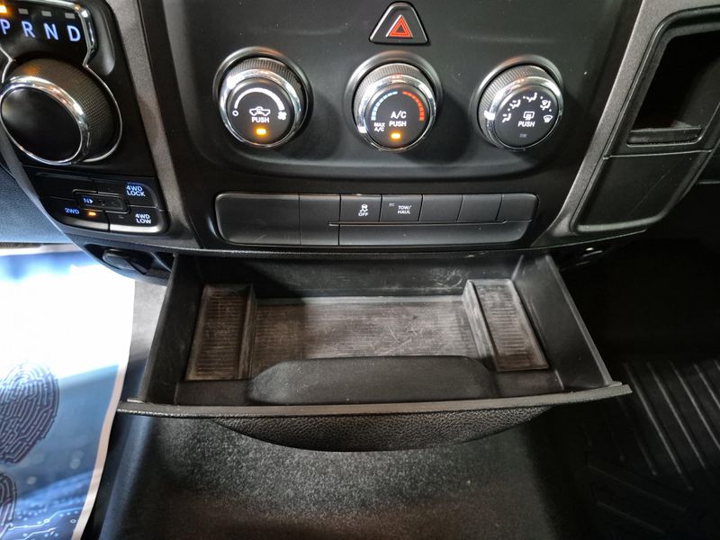2019 RAM 1500 Classic ExpressImage 33