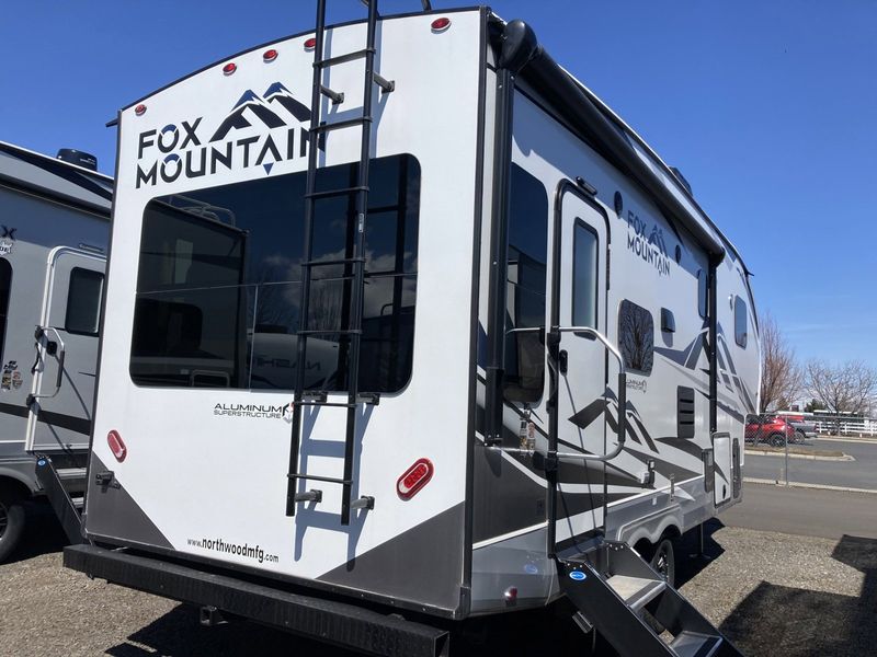 2023 FOX MOUNTAIN 235RLS  in a HARMONY exterior color. Legacy Powersports 541-663-1111 legacypowersports.net 